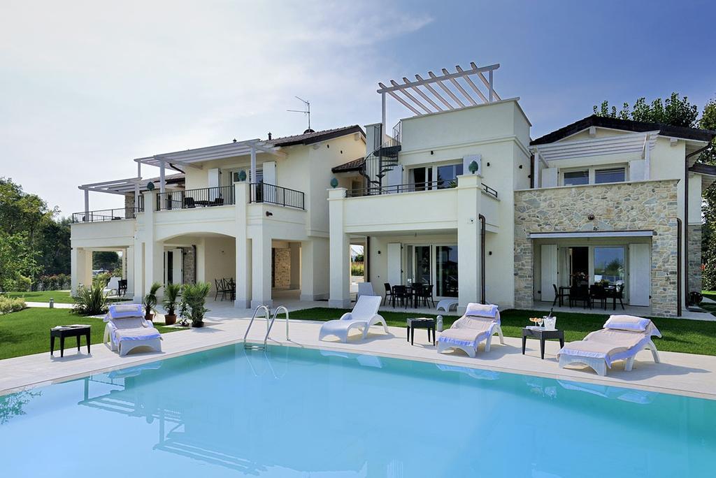 Villa Onofria Сирмионе Экстерьер фото
